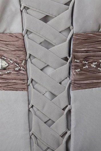 Ärmelloses, langes Chiffonkleid mit V-Ausschnitt und Strass