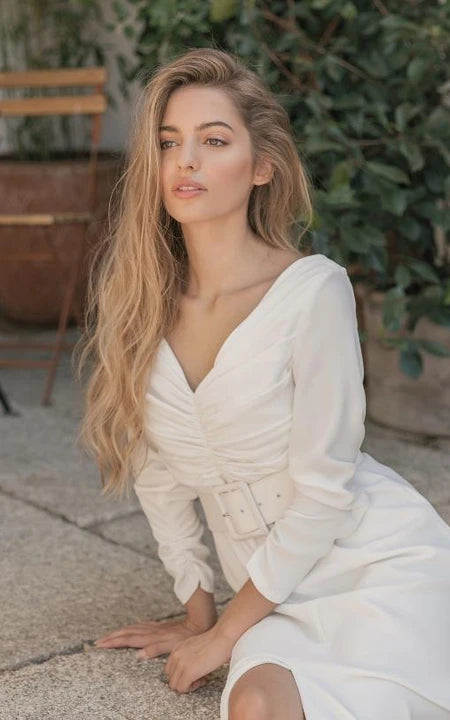 Vestido de novia con cinturón A-Line con cinturón A-Line con cinturón de manga larga de manga larga con cinturón