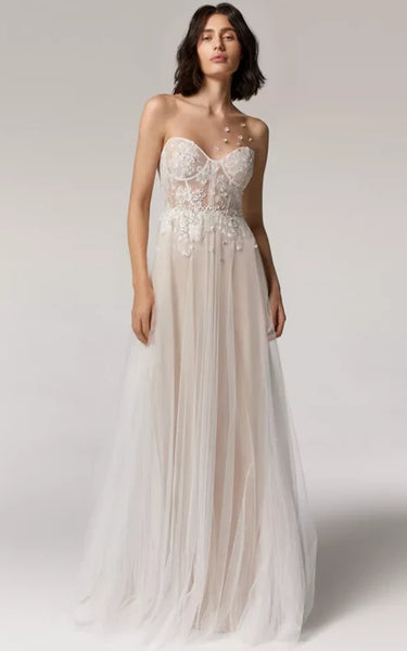 Charming Sweetheart Empire Tulle Wedding Dress with Beadings and Applique