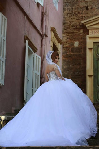 Vintage Long Sleeve Beadings Ball Gown Tulle Wedding Dress