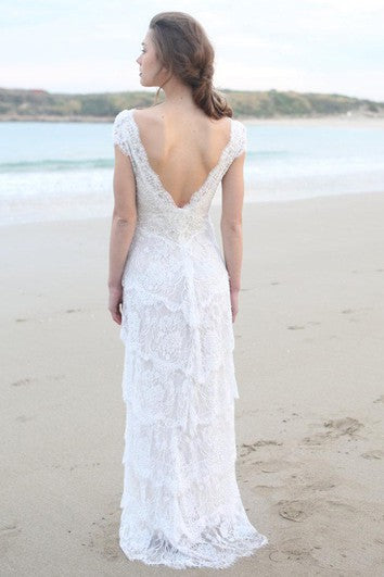 Zasazený rukávový svatební šaty ve stylu boho s hlubokým výstřihem na zádech