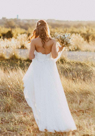 Sexy Sweetheart Lace Appliques Beads Backless Tulle Beach Bahamian Wedding Dress