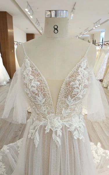 Cute Spaghetti Plunged Empire Ethereal Tulle Applique Wedding Dress