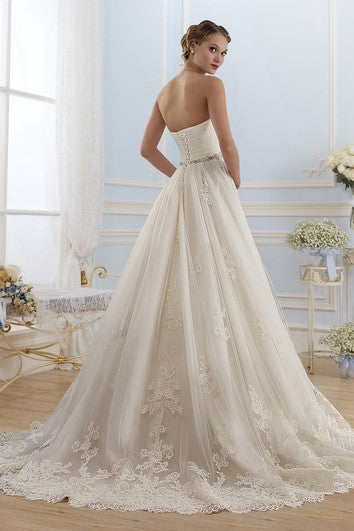 Ball Gown Floor-Length Strapless Sleeveless Corset-Back Lace Dress With Appliques And Waist Jewellery