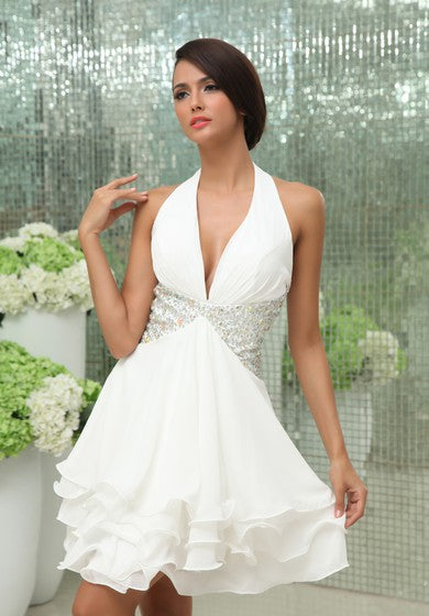 Šaty z šifónu s hlubokým výstřihem do V, korálkováním a volánkovým lemem