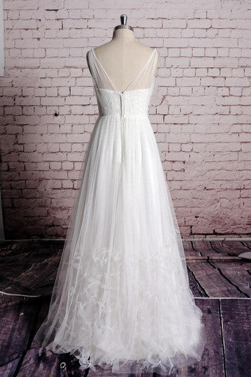 Sleeveless V-Neck A-Line Tulle Dress With Lace Bodice and Skirt Ruffles