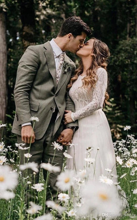 Langärmliges Brautkleid aus Country-Spitzen-Chiffon mit Rundhalsausschnitt und tiefem V-Ausschnitt auf der Rückseite