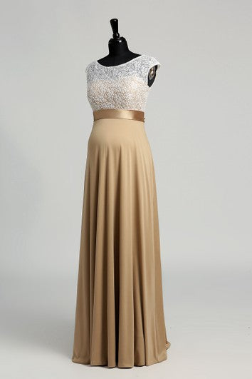 Robe de maternité en jersey à manches courtes et col bateau en dentelle