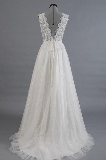 Tulle A-Line Sleeveless Dress With Scalloped-Edge Neckline and Lace Bodice