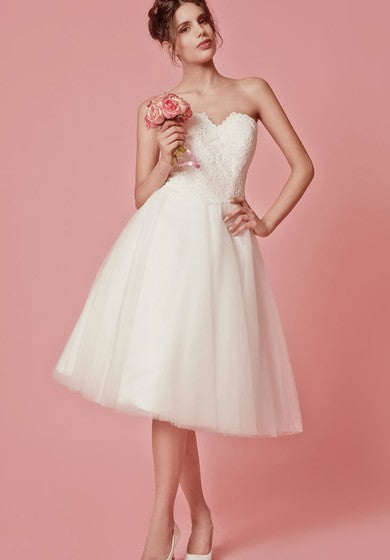 Vestido aristocrático de té de cuello con cuello con cuello con cuello con encaje