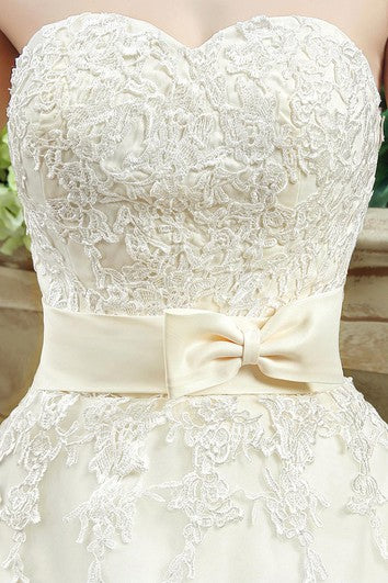 Newest Sweetheart Lace Appliques Wedding Dress Bowknot Sweep Train