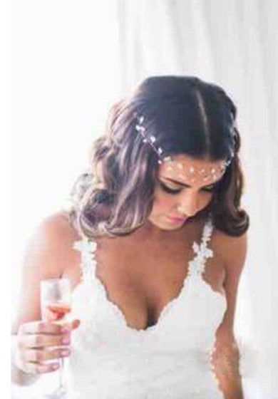 Bohemian Beach Sexy Spaghetti Straps Vestido de novia de encaje sin espalda