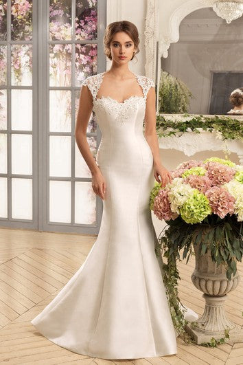 Trumpet Floor-Length Queen-Anne Cap-Sleeve Keyhole Satin Dress With Lace