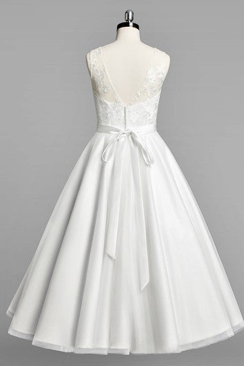 Scoop Neck Sleeveless A-Line Tulle Tea-Length Wedding Dress With Beaded Sash