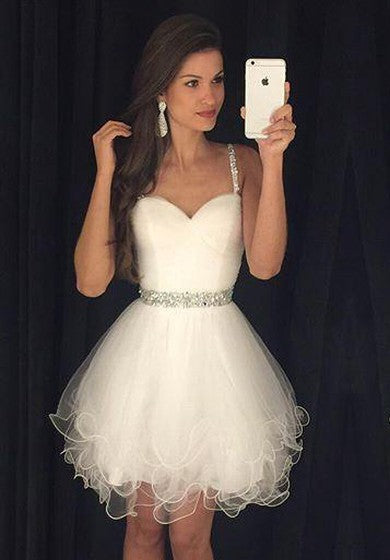 Abito di organza corto in perline di innamorata.