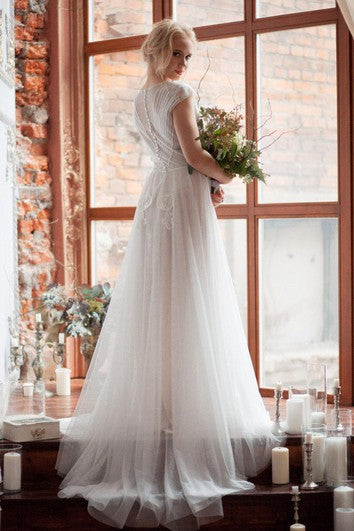 Scoop-Neck Cap-Sleeve Tulle Pleated Appliqued Dress With Illusion And Beading