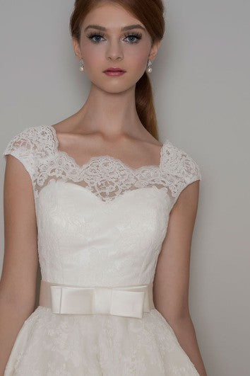 Tea-Length A-Line Cap Sleeve Square Neck Ribboned Lace Wedding Dress