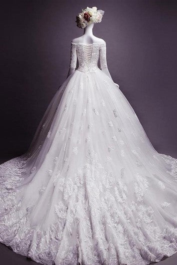 Ball Gown Off-The-Shoulder Half Sleeve Court Train Lace Dress