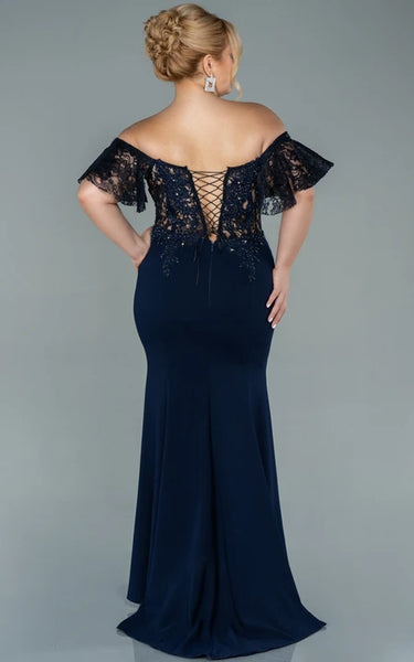 Sexy Off-the-shoulder Sheath Front Split Chiffon Prom Plus Size Dress with Lace Applique