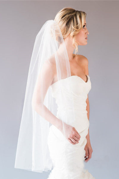 Simple Plain Tulle Single Layer Wedding Veil with Hair Comb