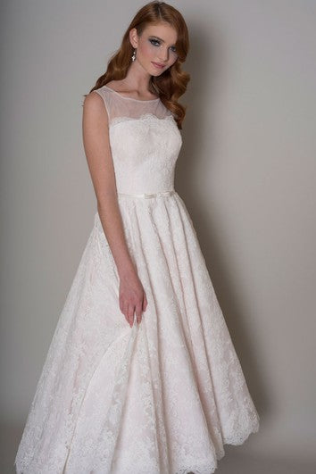 A-Line Appliqued Sleeveless Long Scoop Lace Wedding Dress With Illusion Back