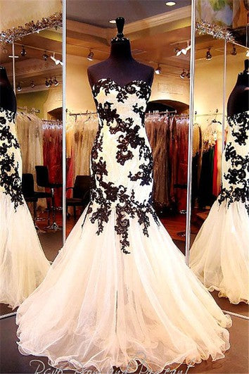 Elegant Sweetheart Black Appliques Evening Dresses Mermaid Sweetheart Tulle