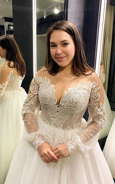 Off-the-shoulder Long Sleeve Ball Gown Empire Lace Plus Size Wedding Dress