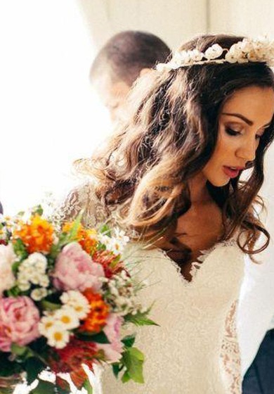 Mangas largas bohemias románticas Sexy Vestido de boda de encaje sin cuello profundo V cuello