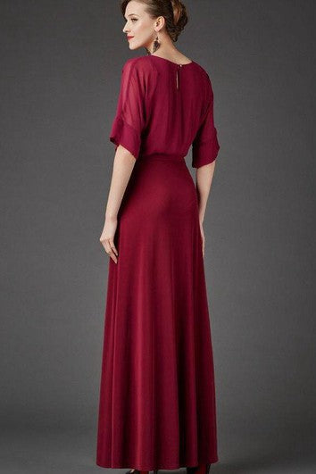 Bateau-Fledermaus-Halbarm-A-Linie Plissee-Chiffon-Langes Kleid mit Schärpe