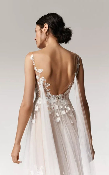 Ethereal Sleeveless Tulle Empire Waist Pleated Wedding Dress with Lace Applique