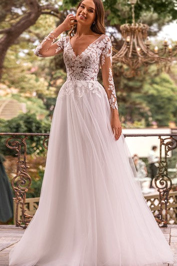 Elegant V-neck A Line Ball Gown Floor-length Court Train Long Sleeve Wedding Dress With Appliques