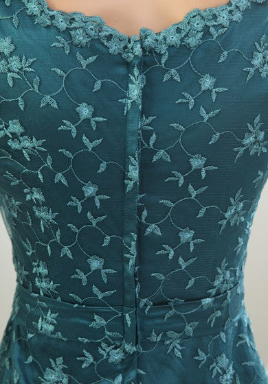 Vyšívané dlouhé šaty s krátkým rukávem a průhledným topem