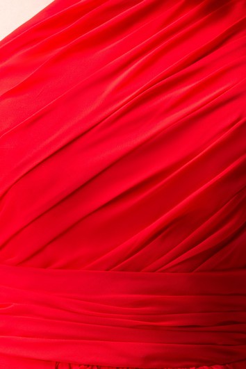 Jednoroční šifonové květinové šaty s dlouhou sukní, nášivkami na ramenou a řasením