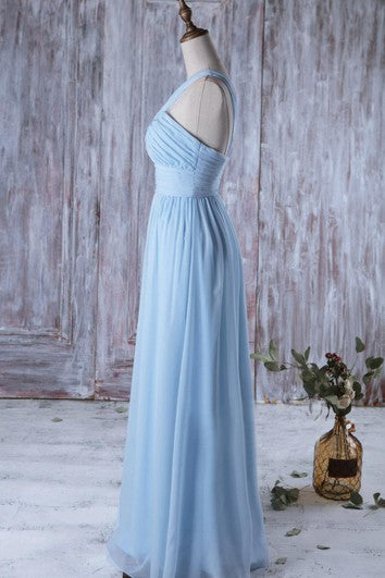 Jedno rameno, odhalené rameno, empire střih, áčková linie, dlouhé šifónové šaty