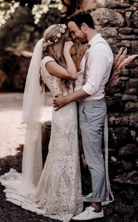 فستان زفاف زفاف دانتيل غمد العميق عتيقة