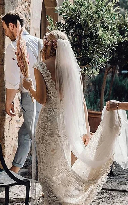 فستان زفاف زفاف دانتيل غمد العميق عتيقة