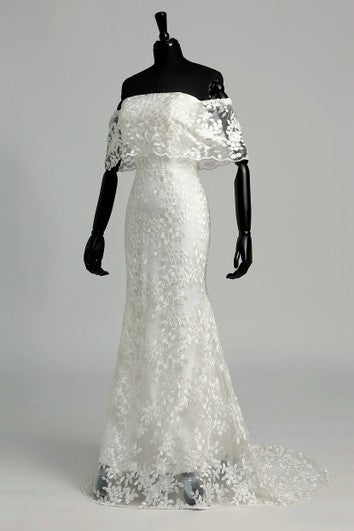 Robe de mariée sirène trompette à manches mi-longues avec bonnet de renouvellement de vœux