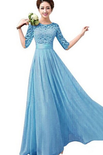 Robe de demoiselle d'honneur longue avec corsage en dentelle et ceinture