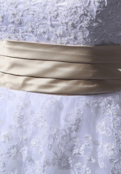 Vestido de té en V de media manga con superposición de tul