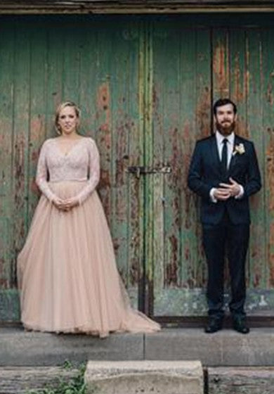 Plus Size Sexy Champagne/Blush Country Long Sleeve V Neck Ethereal Tulle Lace Wedding Dress