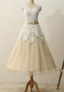 Tea-Length V-neck Zipper Tulle Lace Dress