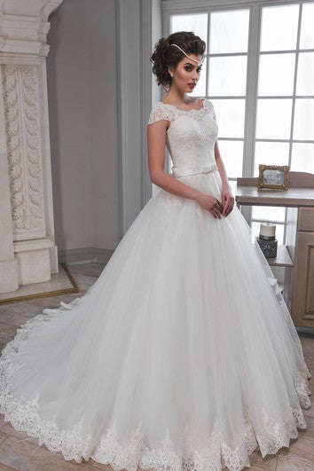 Ball Gown Floor-Length Scoop Cap-Sleeve Corset-Back Tulle Lace Dress