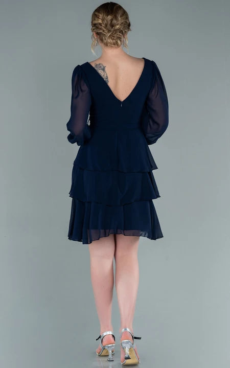 Roztomilé šaty na ples s dlouhým rukávem z šifonu, krátké, s vrstvenou sukní a výstřihem do V