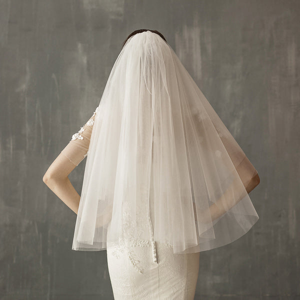 European Style Simple Two Tier Veil