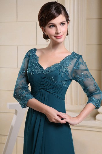 Maxi šaty s véčkovým výstřihem, říšským střihem, průsvitnými rukávy a aplikacemi