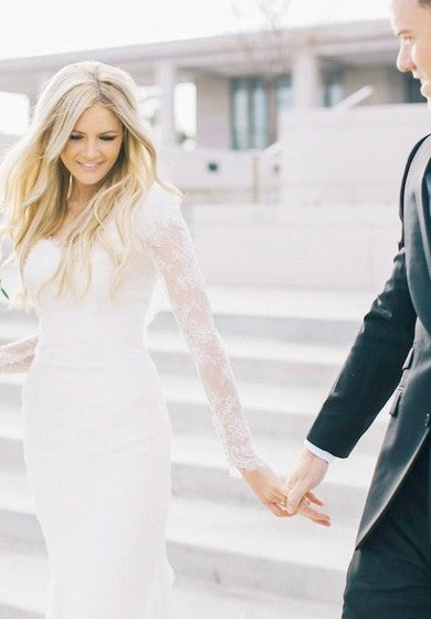 Vétrica Mini Vestido de boda de encaje con cepillo de manga larga de manga larga