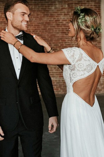 شيفون الدانتيل فرشاة القطار غمد الأكمام قصيرة فستان الزفاف مع الطيات