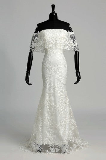 Robe de mariée sirène trompette à manches mi-longues avec bonnet de renouvellement de vœux