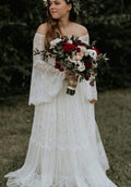 Krajková podlahová svatební šaty A-line s dlouhým rukávem a moderním designem s vlečkou a sklady