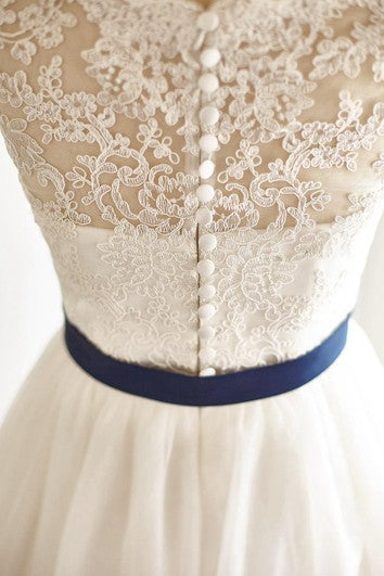 Bateau Sleeveless short A-line Wedding Dress With Appliques And bow